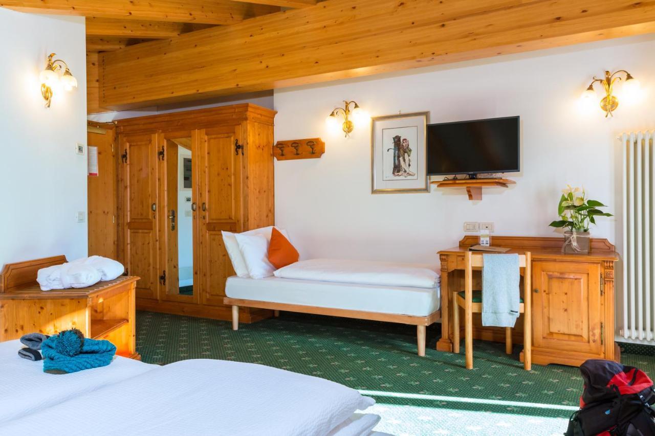 Hotel Bonapace ***S Madonna di Campiglio Bagian luar foto